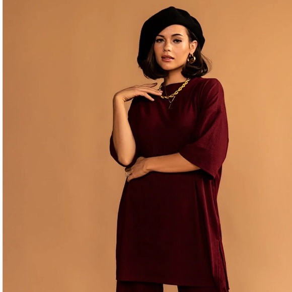 Burgundy Ribbed Lounge Set - Picture 5 of 5